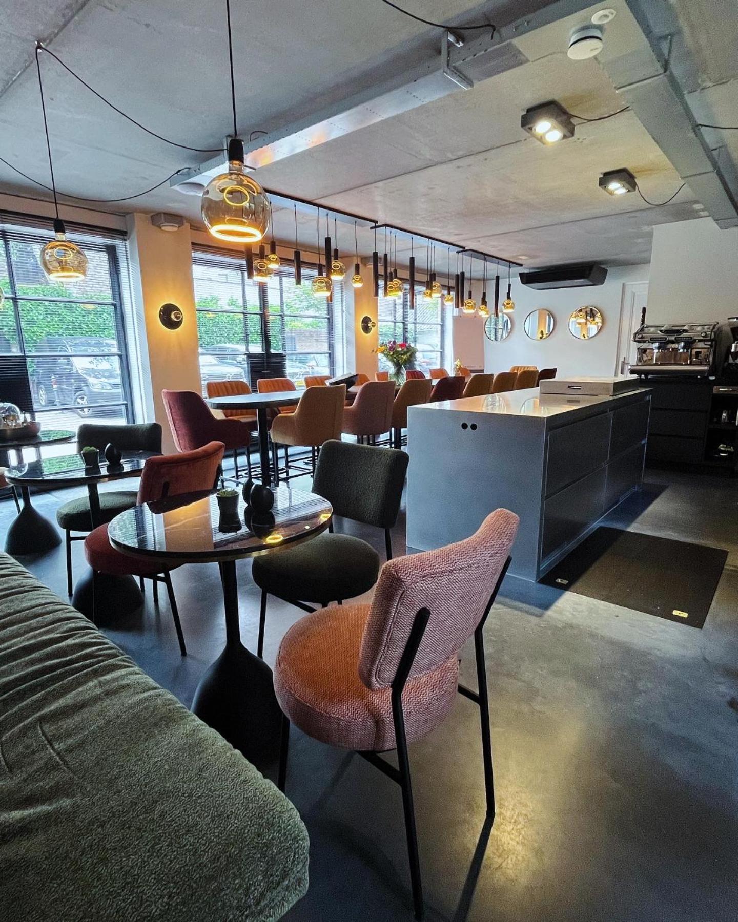 Boutique Hotel Nieuw Uilenburg 's-Hertogenbosch  ภายนอก รูปภาพ