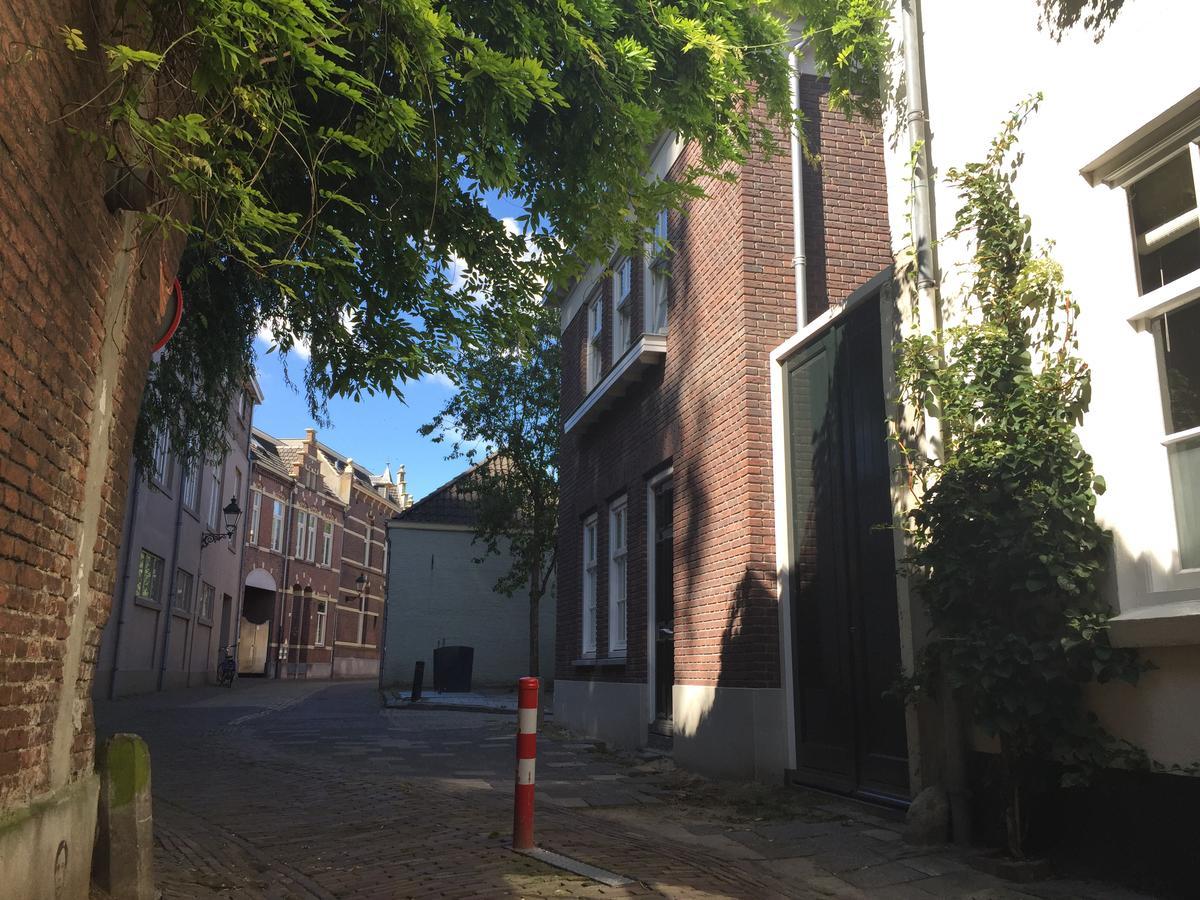 Boutique Hotel Nieuw Uilenburg 's-Hertogenbosch  ภายนอก รูปภาพ